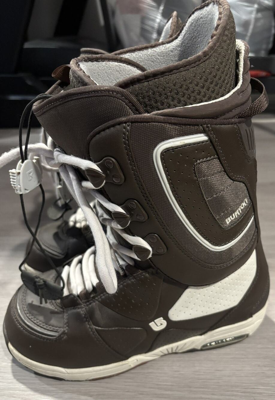 Burton Hail Snowboard Boots US 8 Brown/ Tan